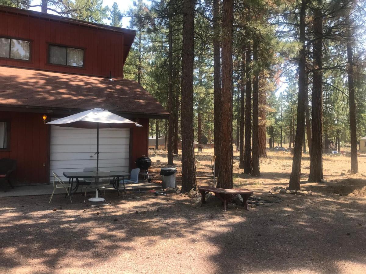 Cheerful 2-Bedroom Cottage Near Eagle Lake スーザンビル エクステリア 写真