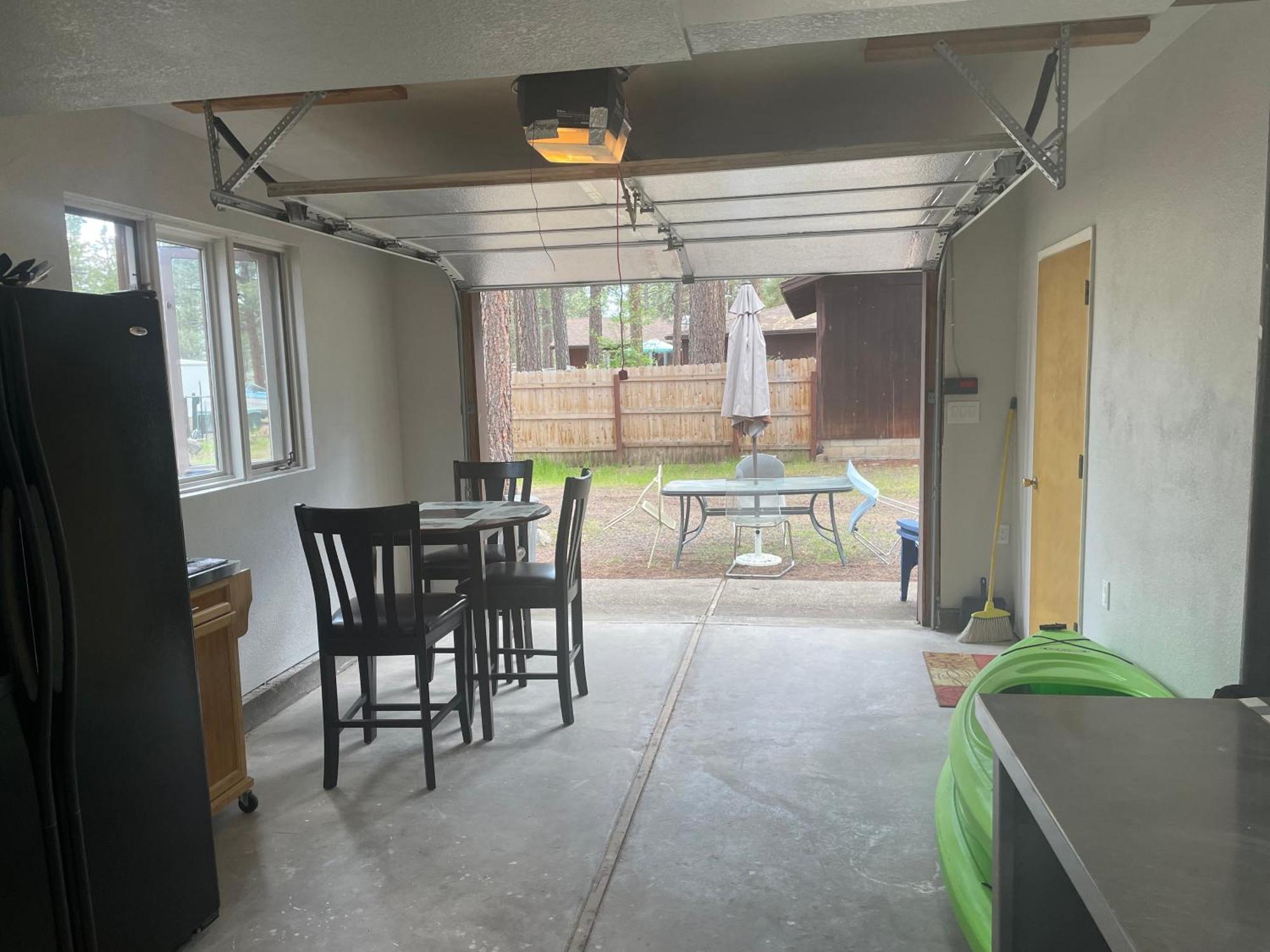 Cheerful 2-Bedroom Cottage Near Eagle Lake スーザンビル エクステリア 写真